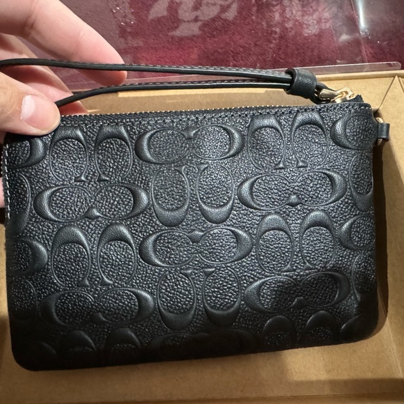 Brand new black leather coach wristlet with charms - Picture 5 of 6